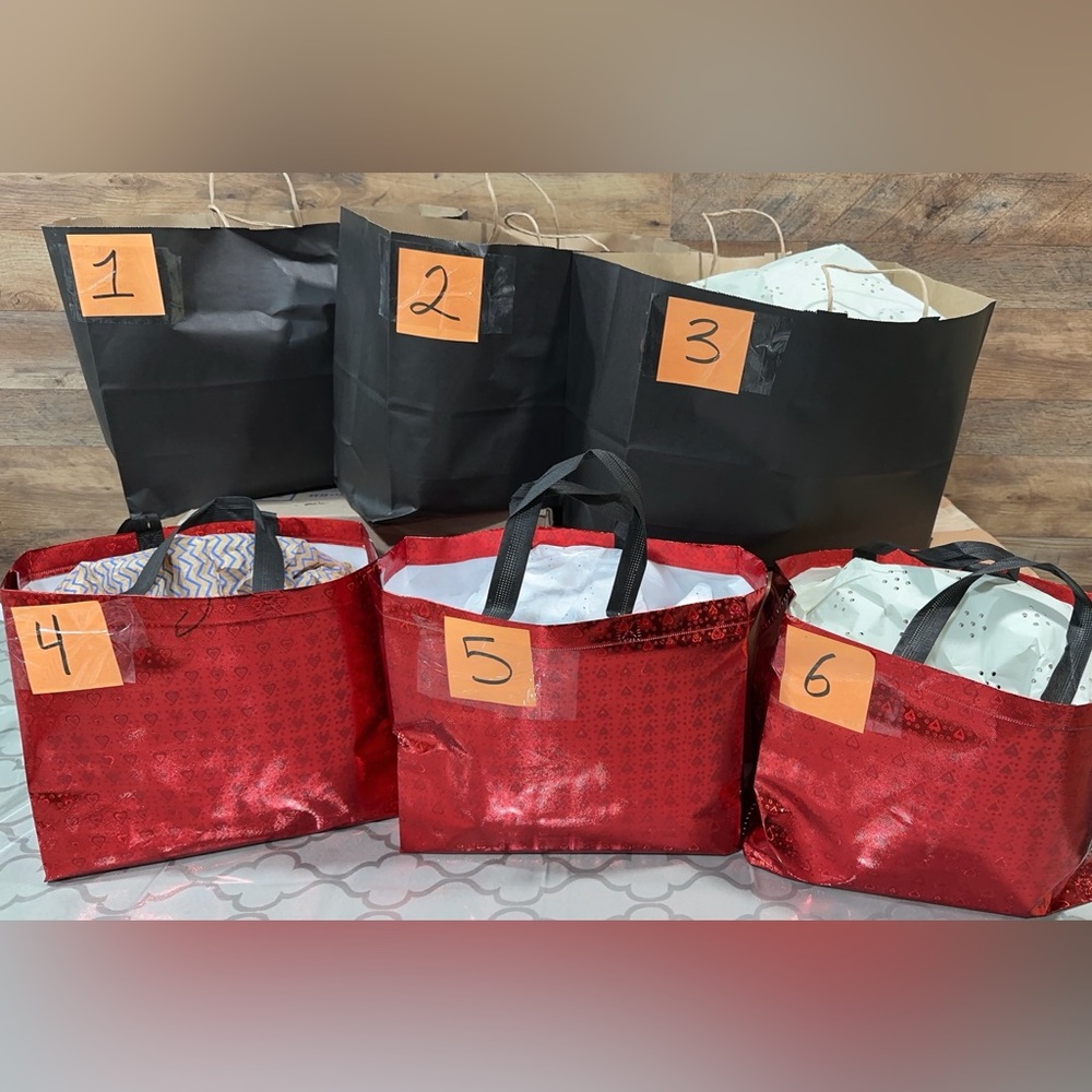 mystery bag bundle - Picture 5 of 12